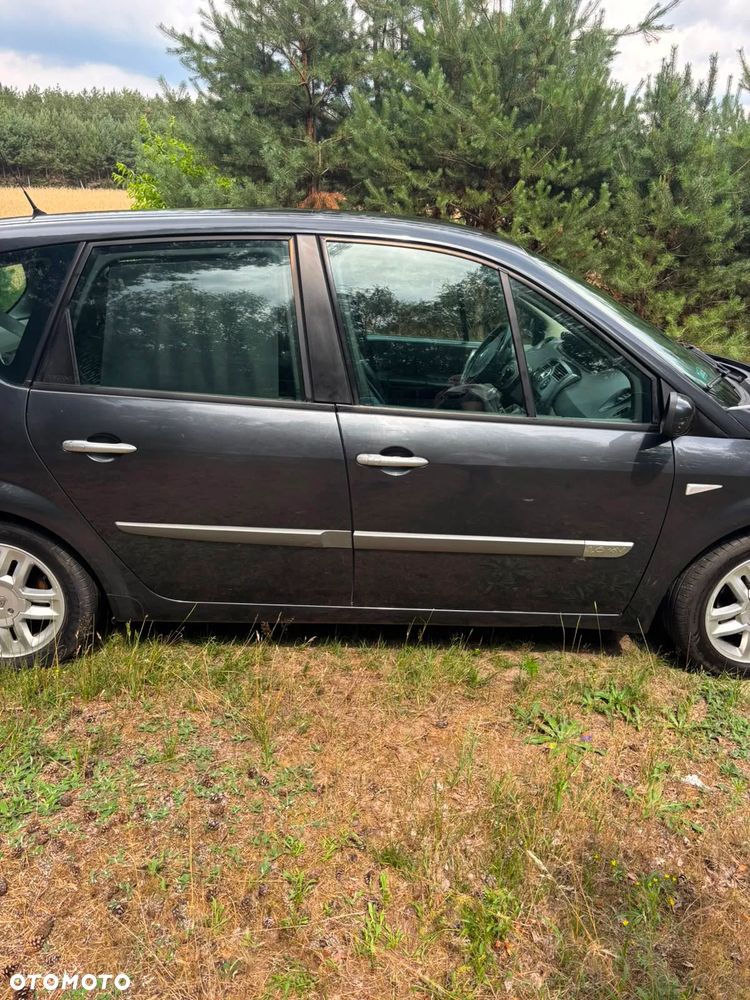 Renault Scenic 1.6 16V Expression - 4