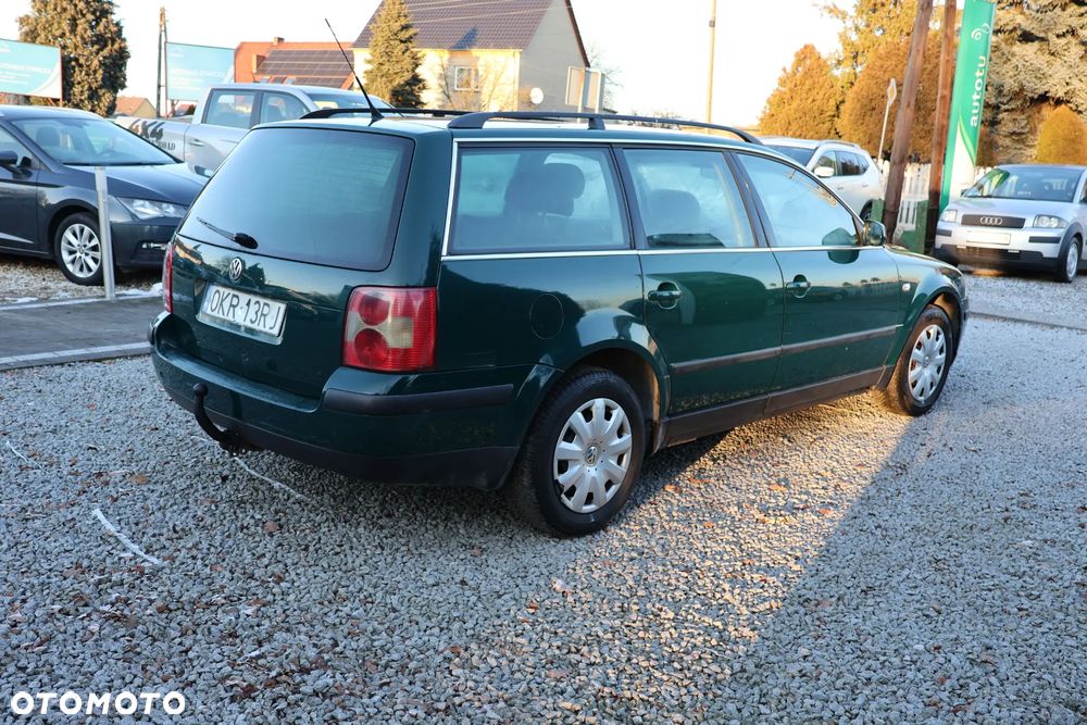 Volkswagen Passat 1.9 TDI Comfortline - 3