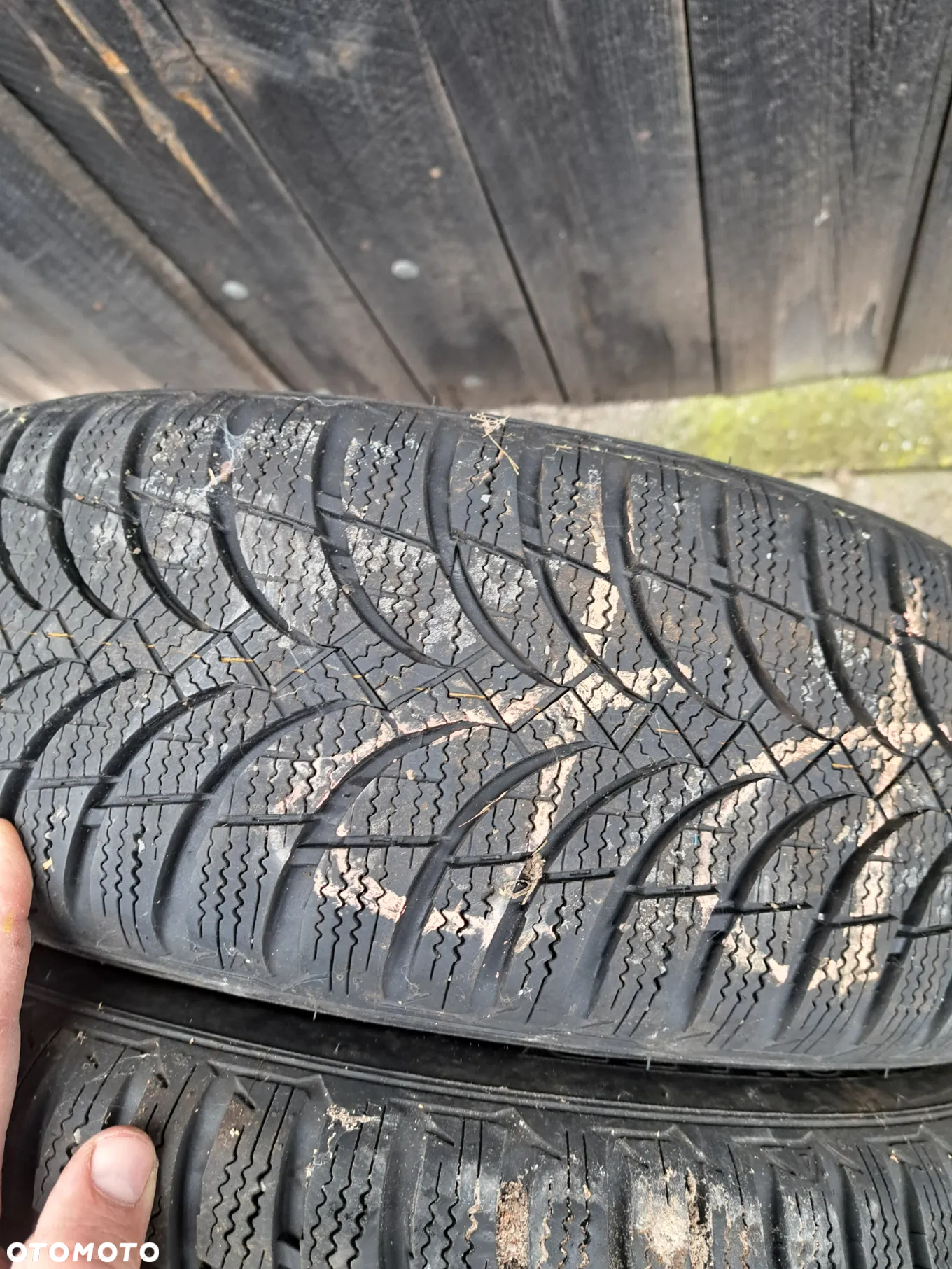 Koła zimowe Opel Astra II 2 G 15 Cali 5,1/2Jx15 ET 46 90468486 90468487 195/60R15 88T 2020 Rok Nexen Winguard Snow G WH2 - 20