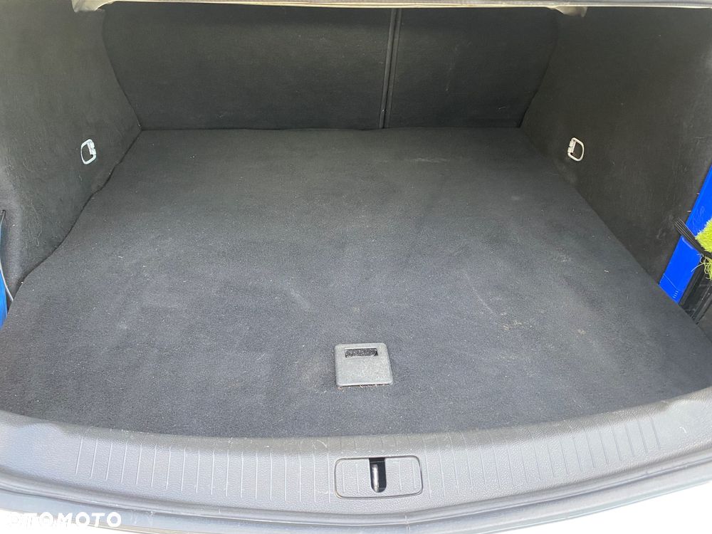 Opel Insignia - 10