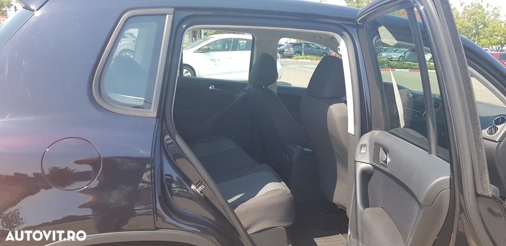 Volkswagen Tiguan 2.0 TDI CR DPF 4Motion Track&Field - 6