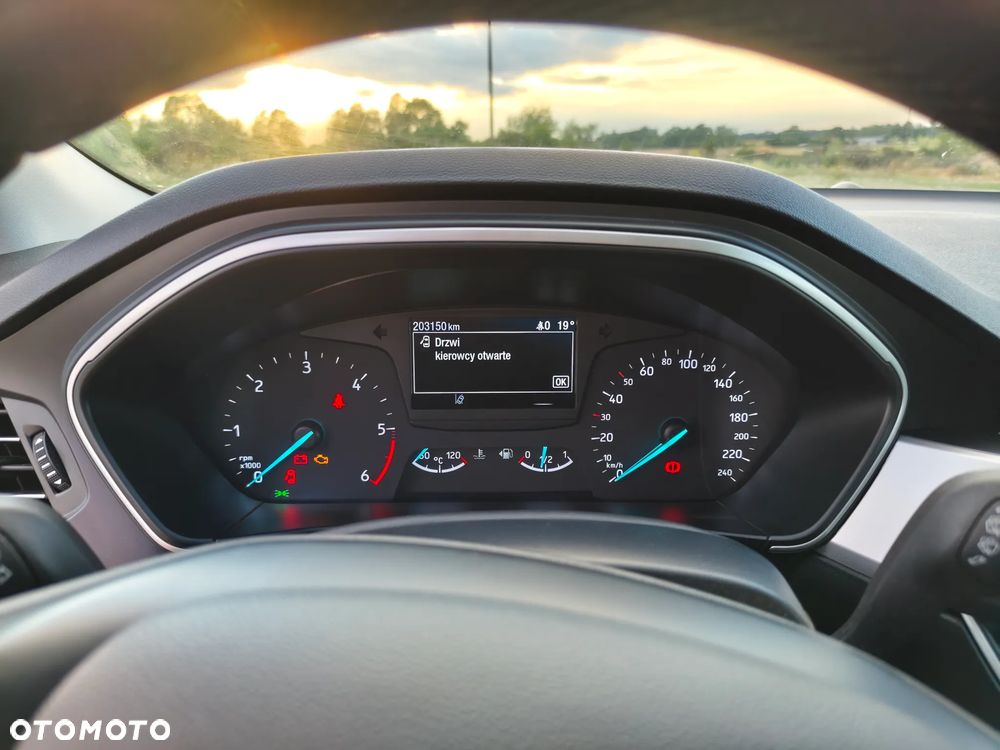 Ford Focus 1.5 EcoBlue SCR Connected - 11