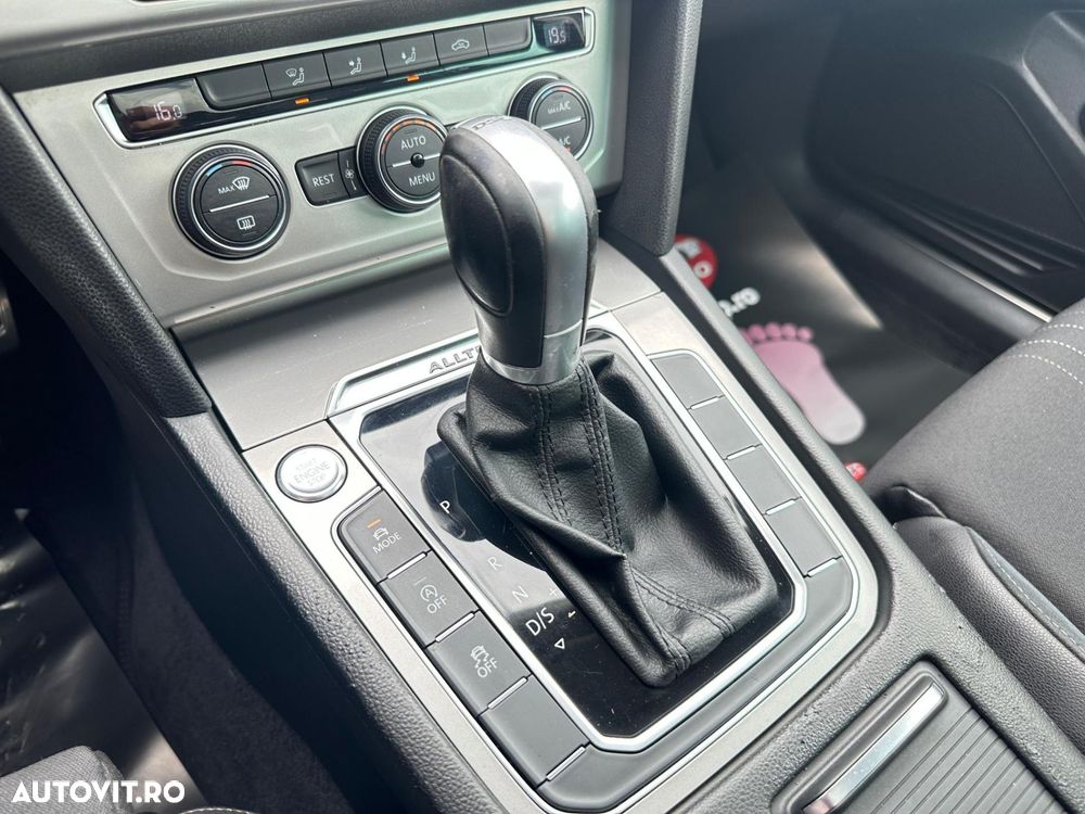 VOLKSWAGEN Passat Alltrack 2016 — imagine 18