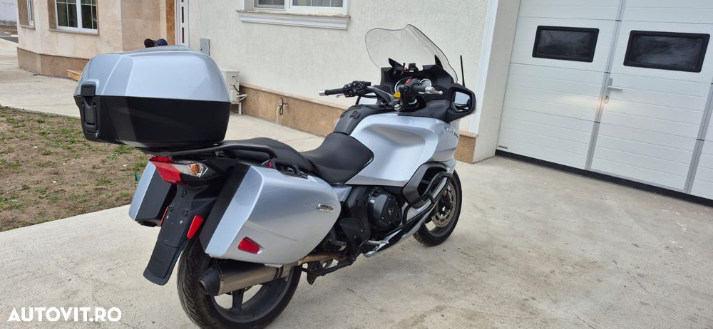 Triumph Trophy SE - 2