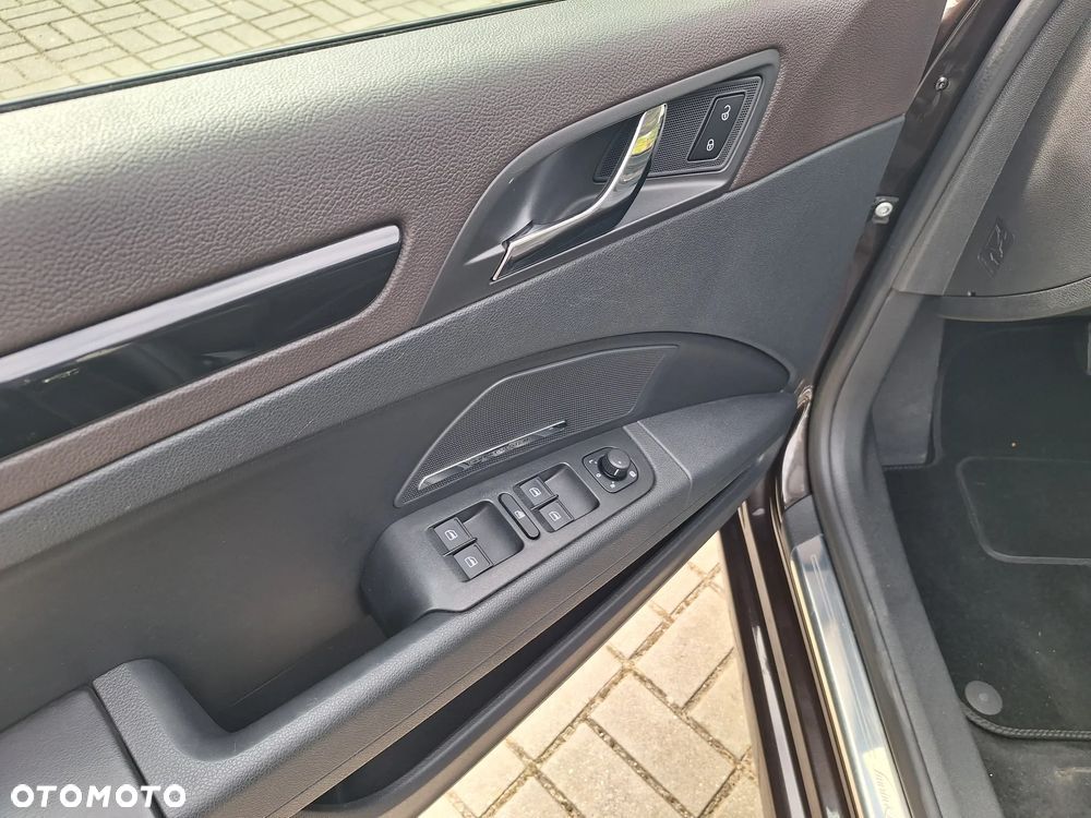 Skoda Superb 2.0 TSI L&K DSG - 15