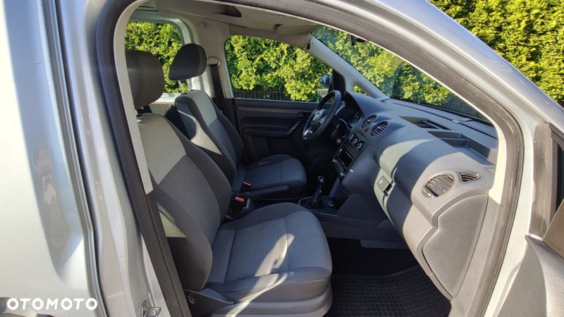 Volkswagen Caddy - 22