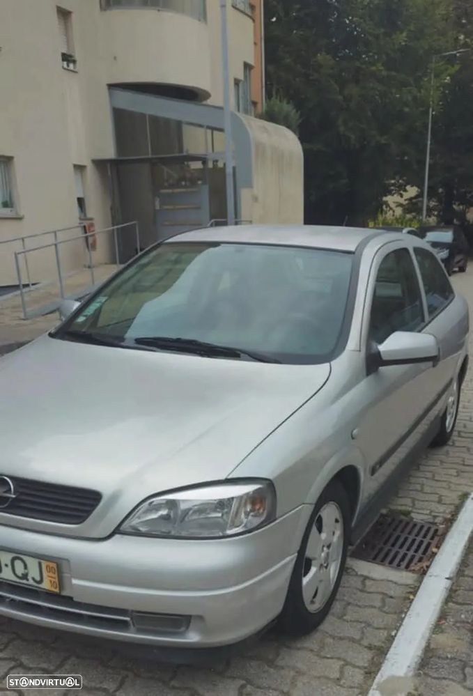 Opel Astra 1.4i Sport - 1