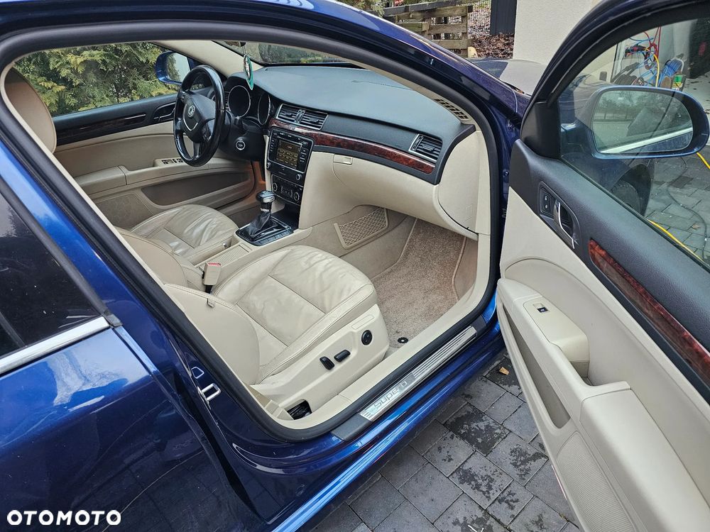 Skoda Superb 3.6 FSI 4x4 Platinum DSG - 13