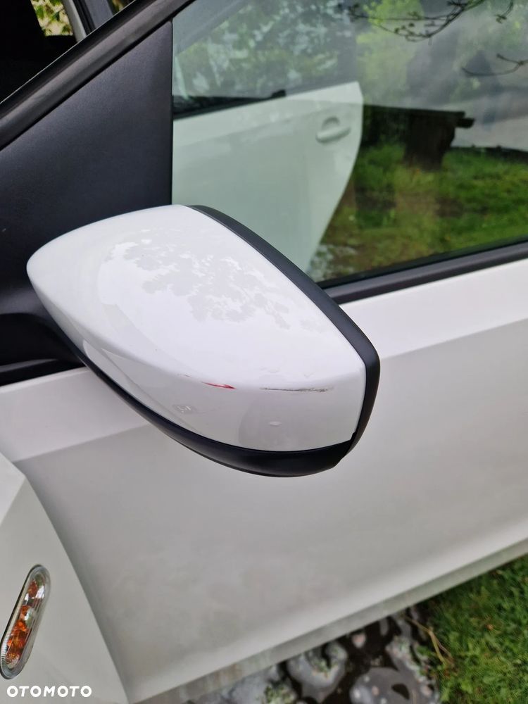 Volkswagen up! 1.0 move - 13