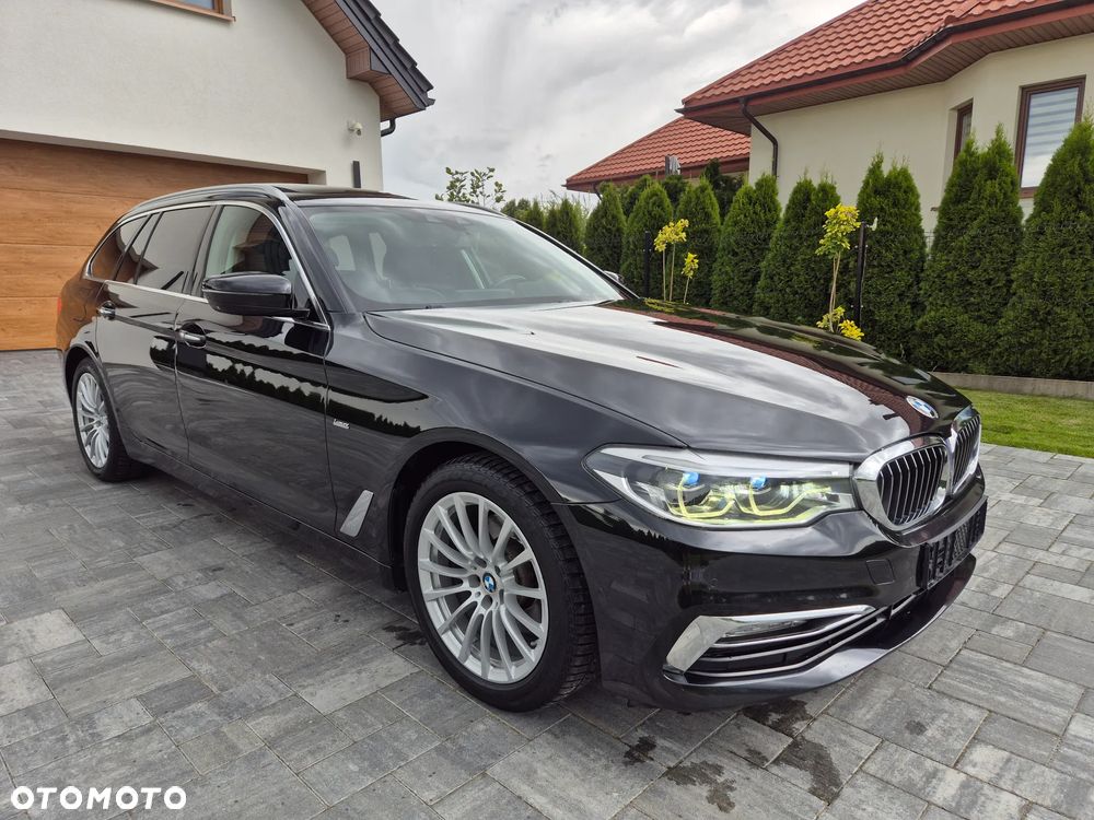 BMW Seria 5 520d Touring Luxury Line - 33