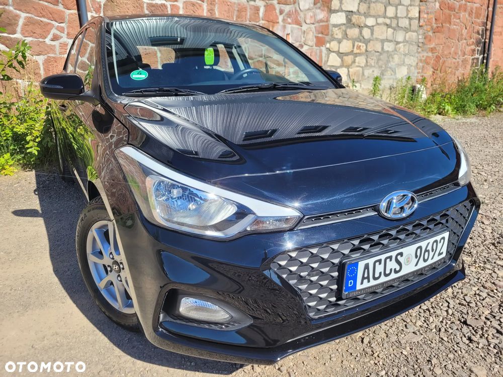 Hyundai i20 blue 1.2 Classic - 4