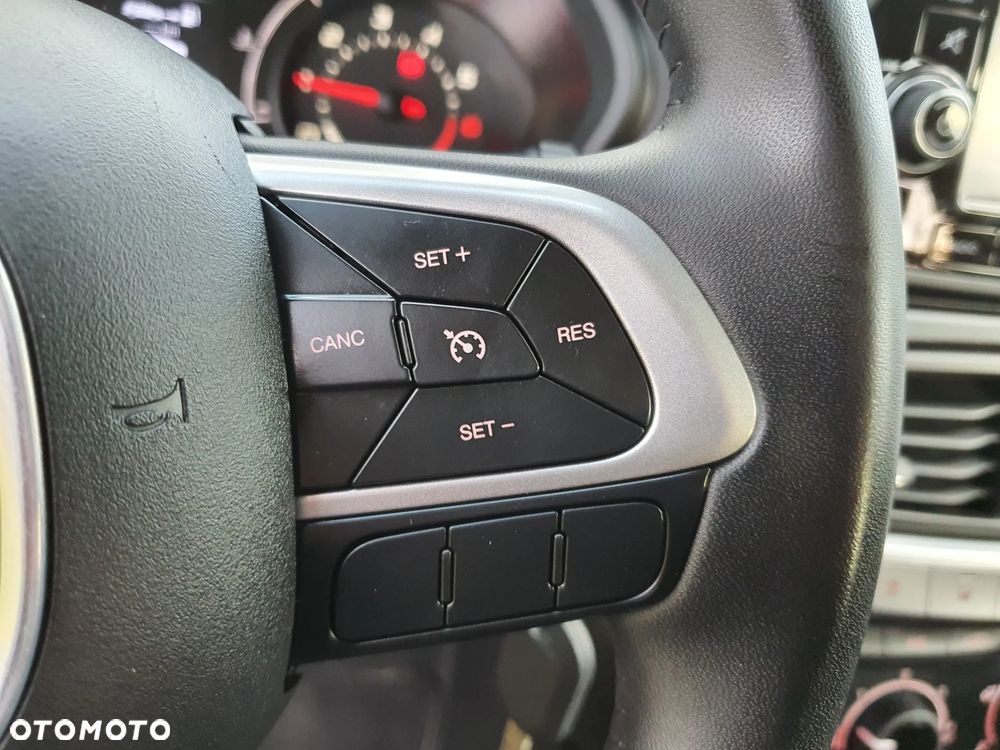 Fiat Tipo 1.4 T-Jet Business Line - 32