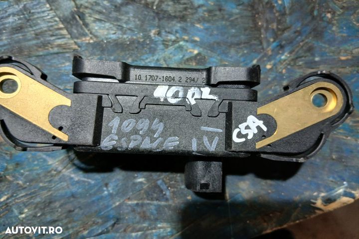 Senzor ESP 8200404858-A 8200404858 8200404858-A 8200404858 Renault Es - 4