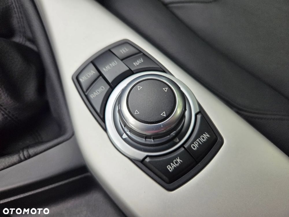 BMW Seria 1 120d BluePerformance Sport Line - 37