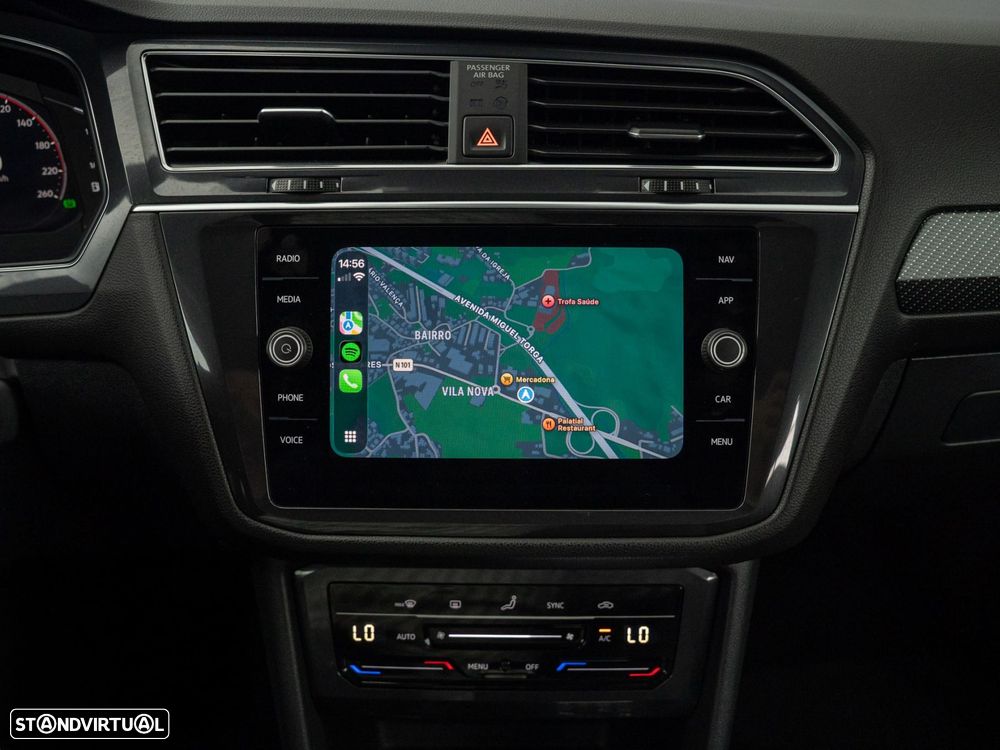 VW Tiguan Allspace 2.0 TDI R-Line DSG - 41