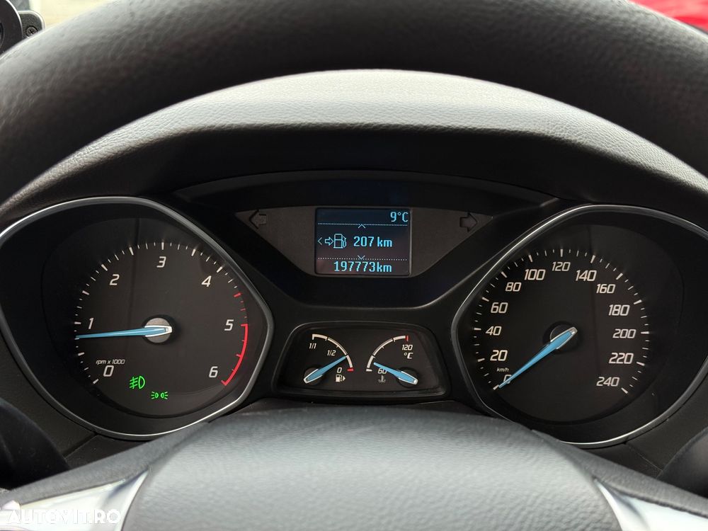 Ford Focus 1.6 TDCI DPF Trend - 19