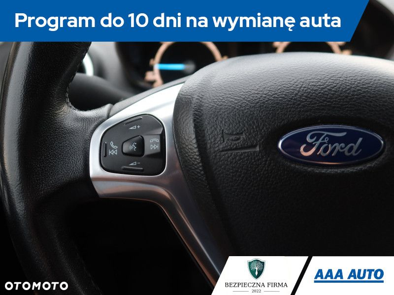 Ford Fiesta - 19