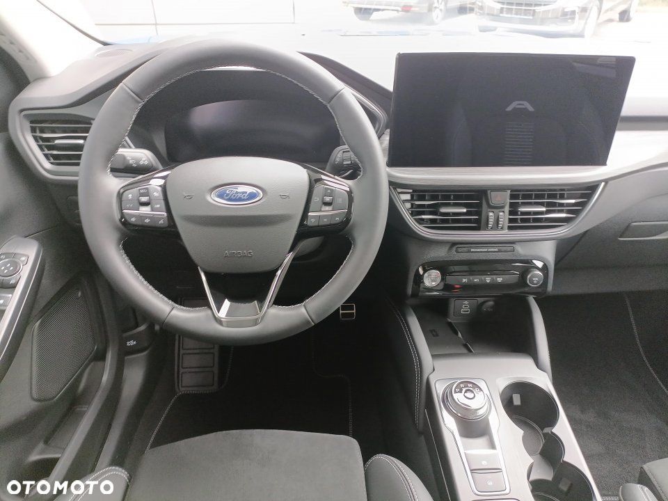 Ford Kuga - 7