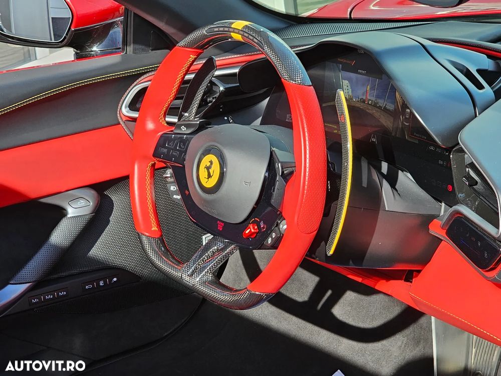 Ferrari 296 GTS - 11