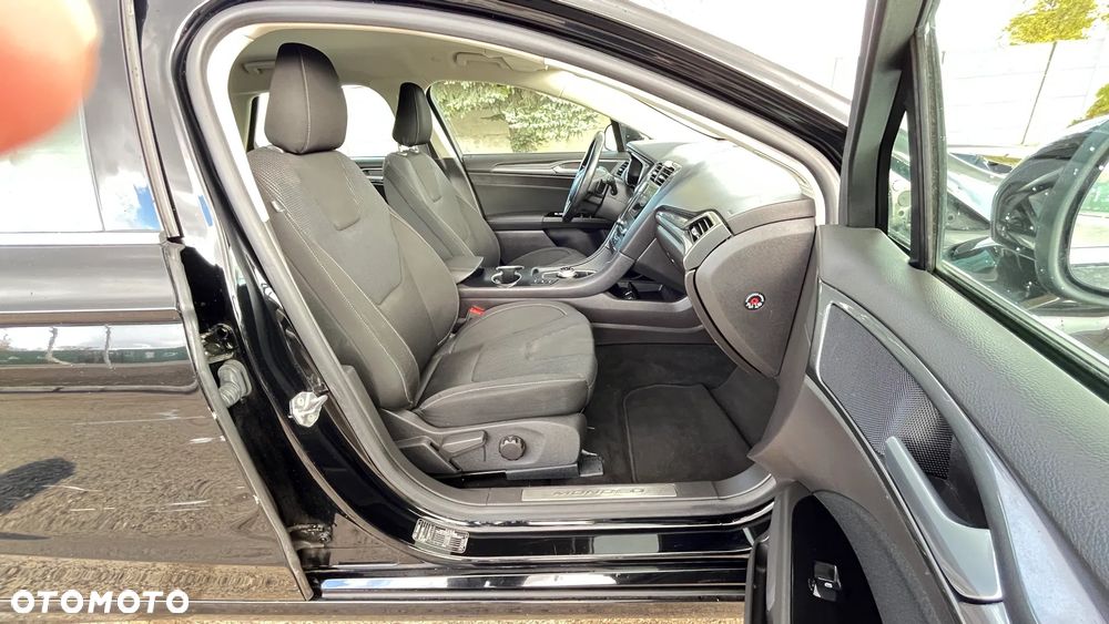 Ford Mondeo 2.0 EcoBlue Titanium - 22
