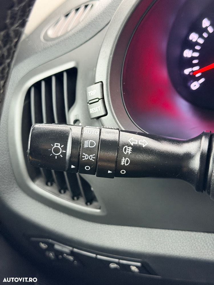 Kia Sportage ver-1-7-crdi-2wd-edition-7 - 32