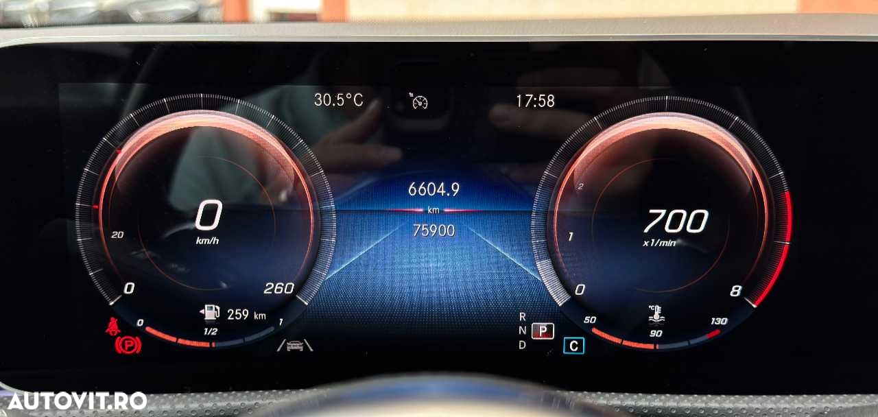 Mercedes-Benz CLA - 27
