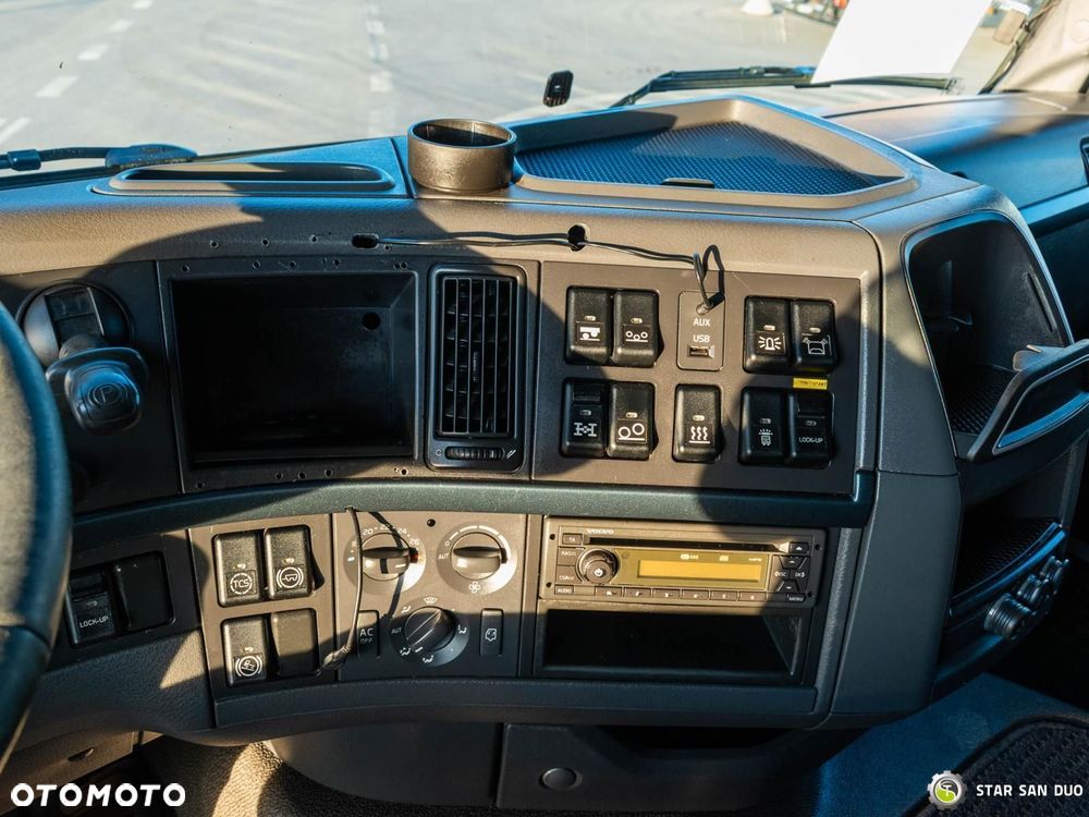 Volvo FH500 8x4 PALFINGER PK 60002 F HDS Żuraw Siodło Wciągarka - 15