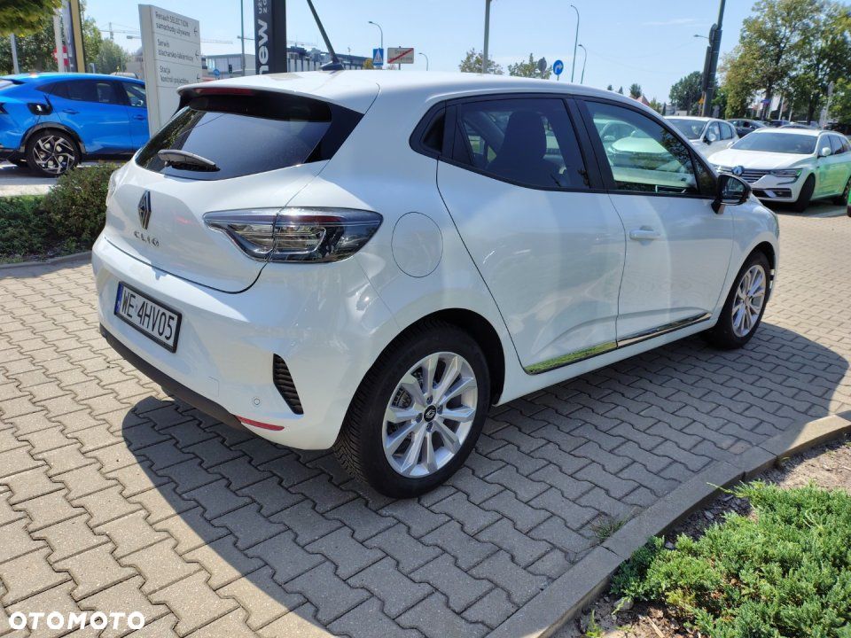 Renault Clio - 15
