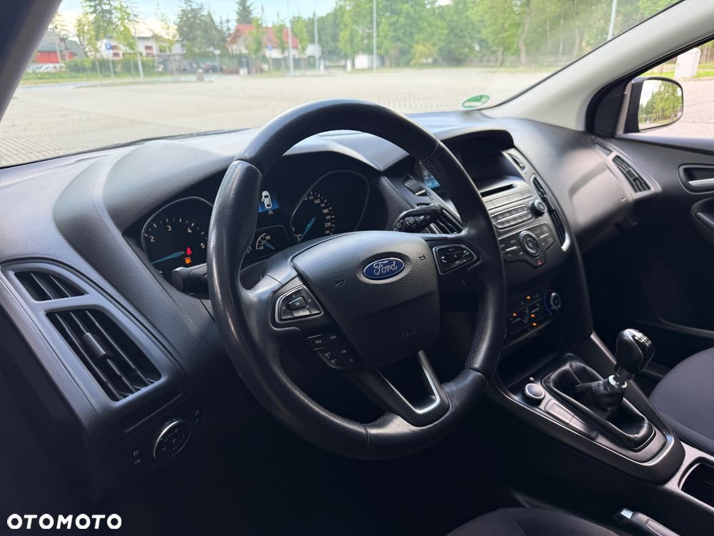 Ford Focus 1.5 EcoBlue Start-Stopp-System COOL&CONNECT - 5