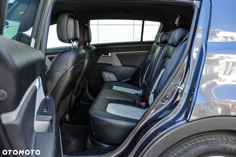 Kia Sportage - 12