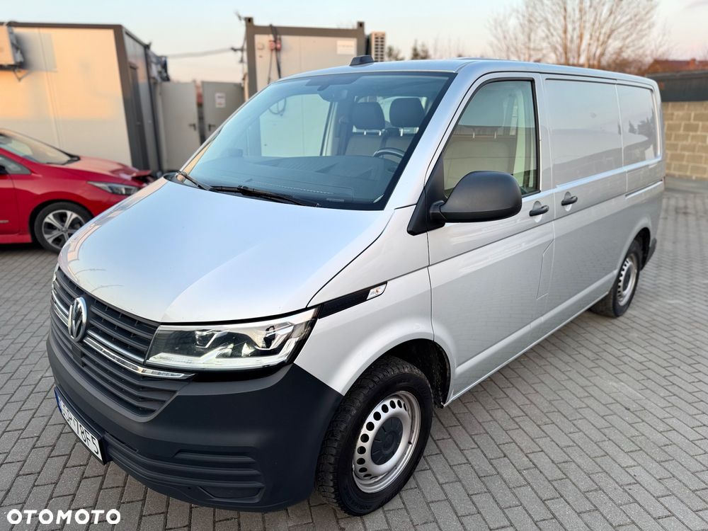 Volkswagen Transporter - 2