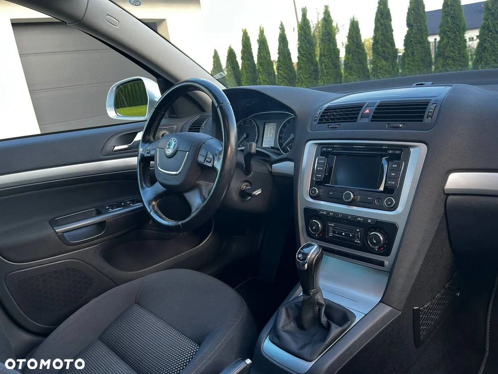 Skoda Octavia Combi 1.8 TSI 4x4 Scout - 12