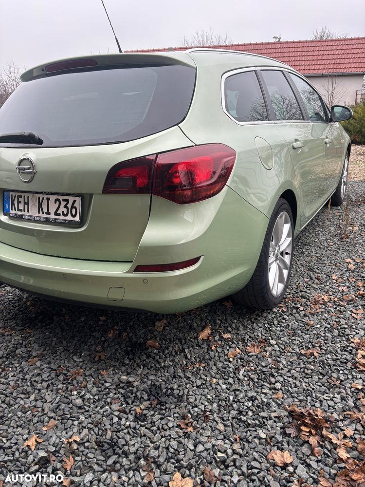 Opel Astra 1.9 CDTI DPF Sport - 3