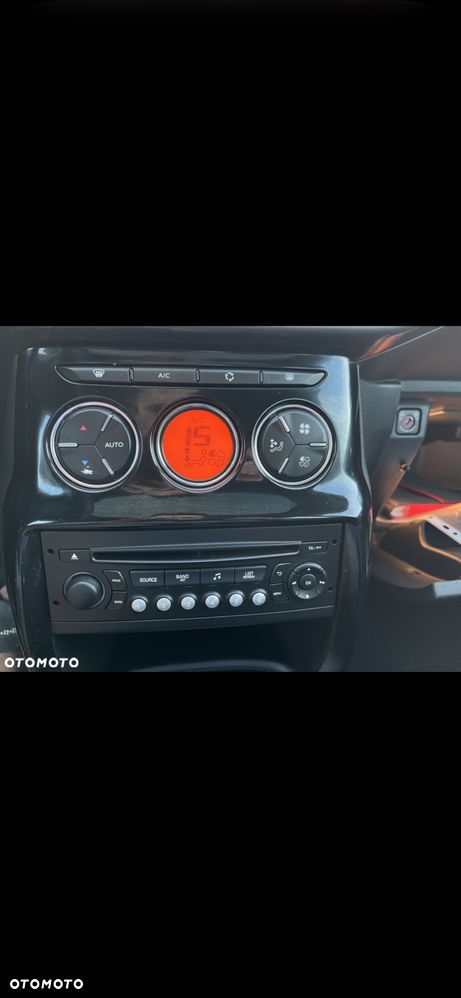 Citroën C3 Pure Tech (VTi) 82 Exclusive - 21