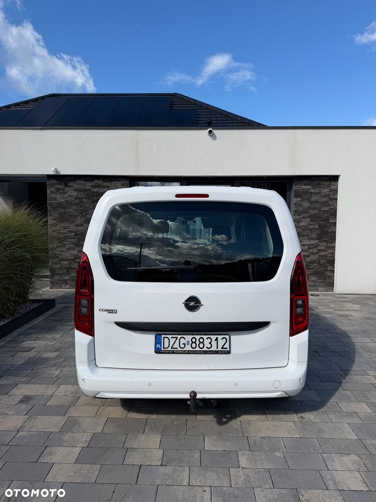 Opel Combo 1.5 CDTI Essentia S&S - 12