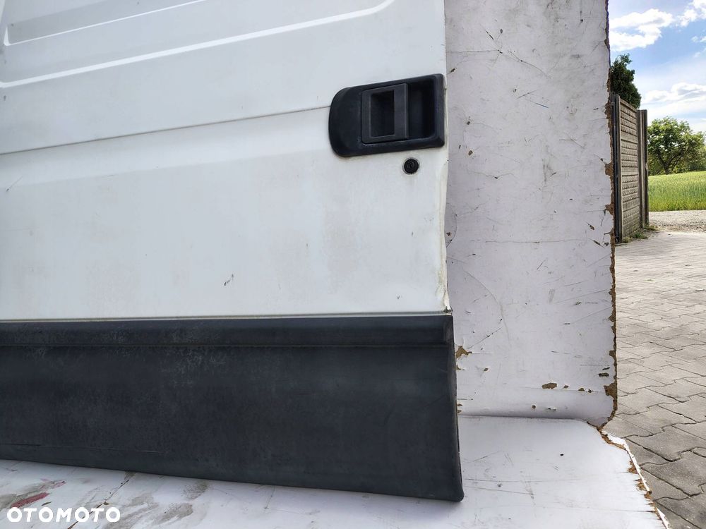 DRZWI BOCZNE PRAWE PRZESUWNE IVECO DAILY 3 III 35C12 FL LIFT - 5