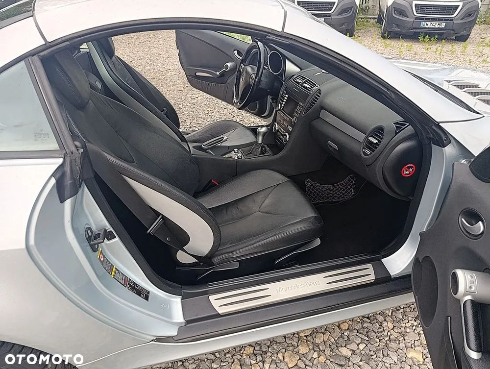 Mercedes-Benz SLK - 12