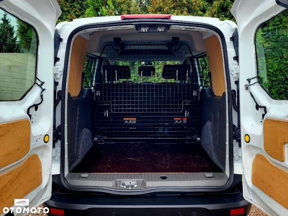 Ford Transit Connect - 25