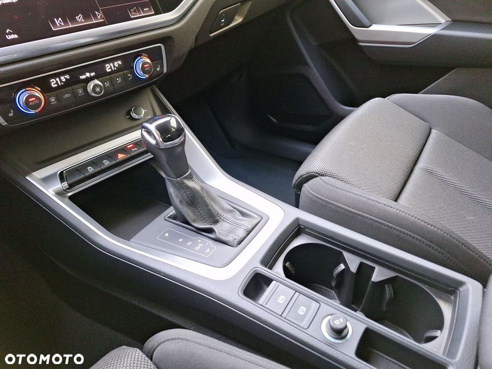 Audi Q3 - 21