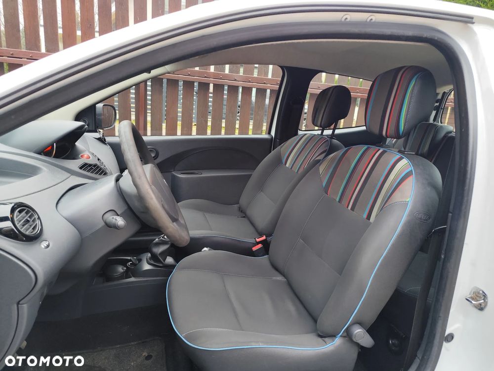 Renault Twingo 1.2 LEV 16V 75 Authentique - 7