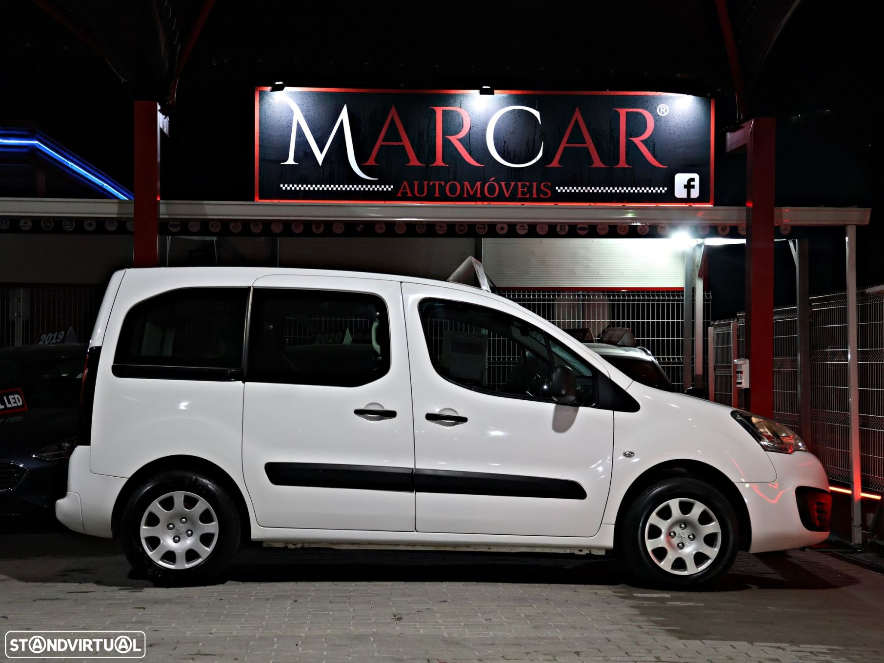 Peugeot Partner 1.6 BlueHDi Confort - 11