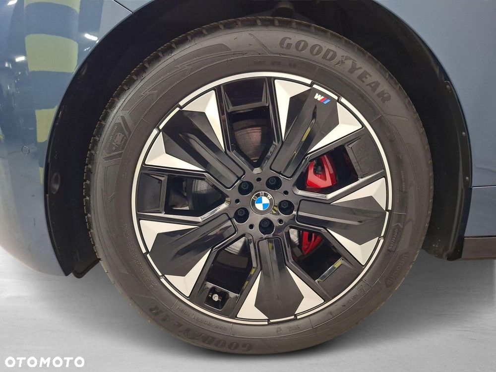 BMW iX xDrive60 111.5kWh - 21