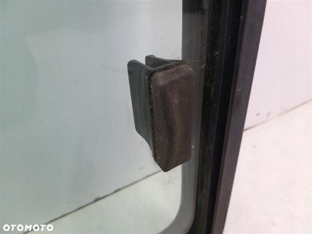 Szyba rozsuwana boczna BUS AUTOBUS 102 CM Iveco DAILY - 4