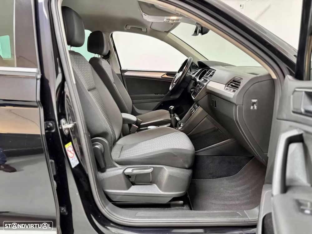VW Tiguan 1.6 TDI Confortline - 45