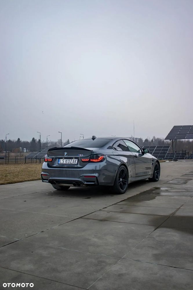 BMW M4 DKG - 6