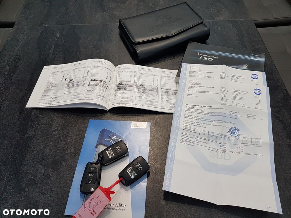 Hyundai i30 1.4 Fifa World Cup Edition - 38