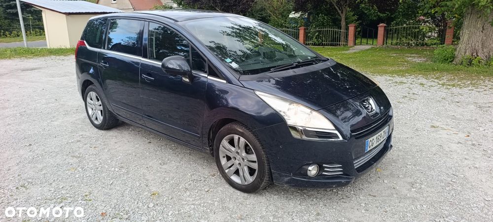 Peugeot 5008 - 2
