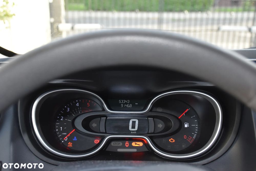Renault trafic - 8