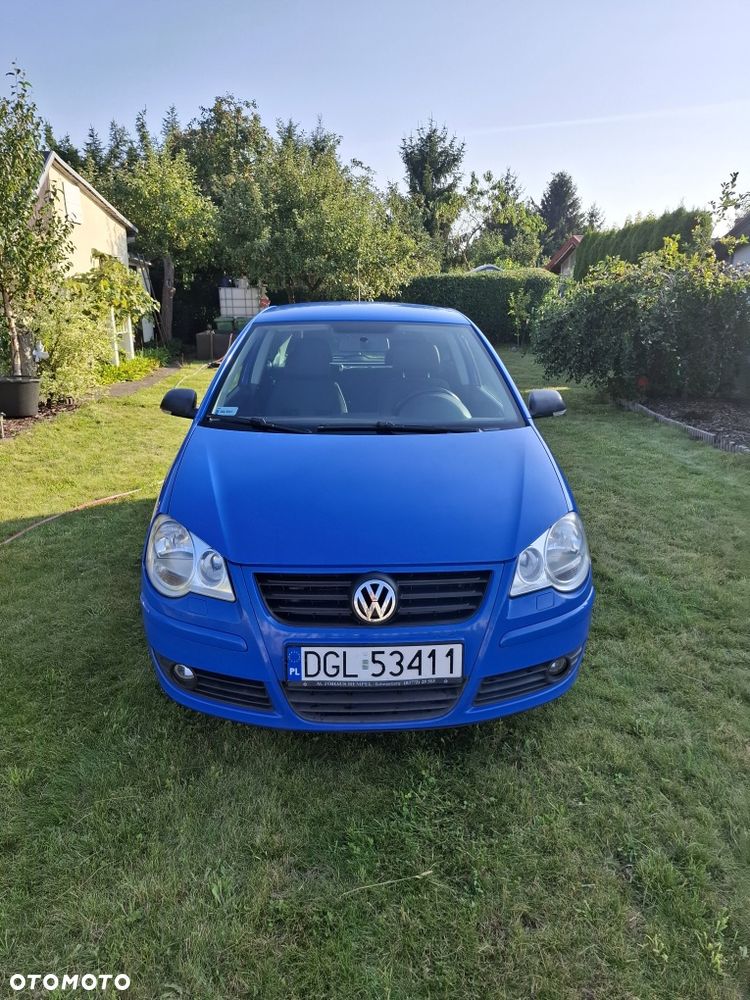 Volkswagen Polo - 1