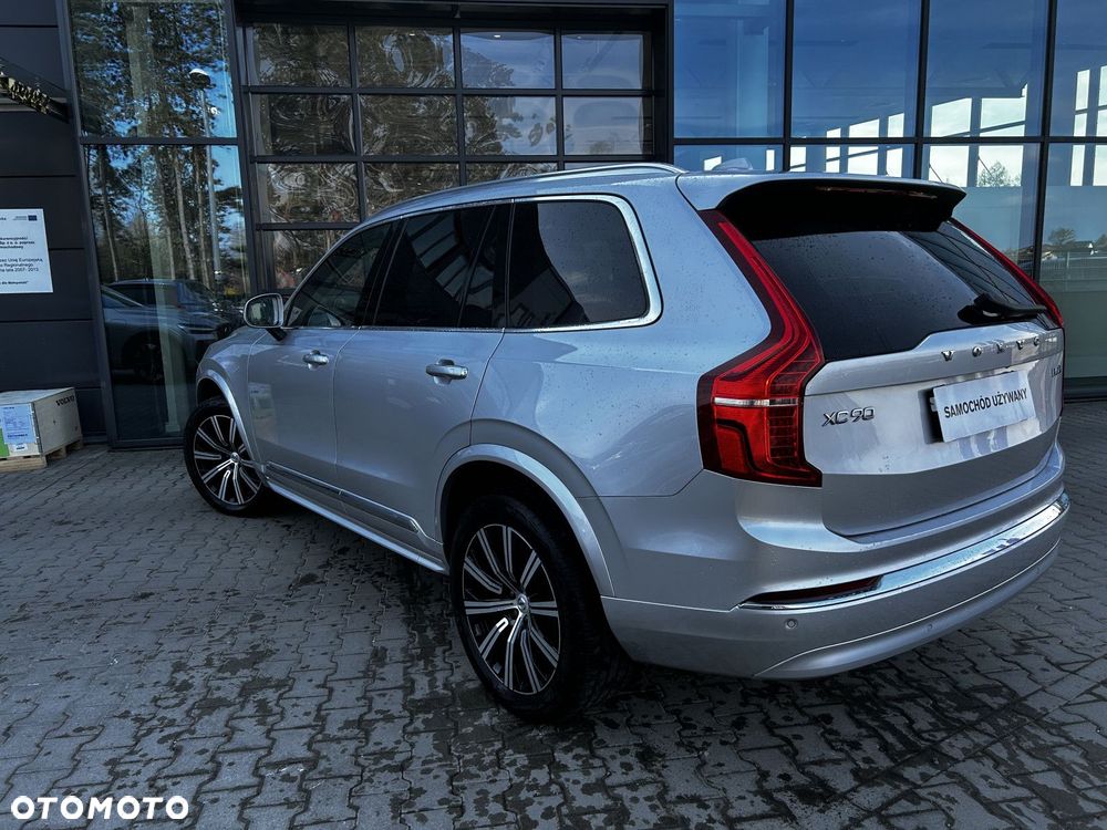 Volvo XC 90 - 7